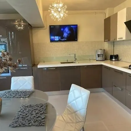 Lux Ultracentral Apartment